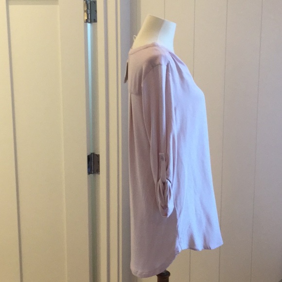 Pleione blouse in hush pink color. - Picture 3 of 6